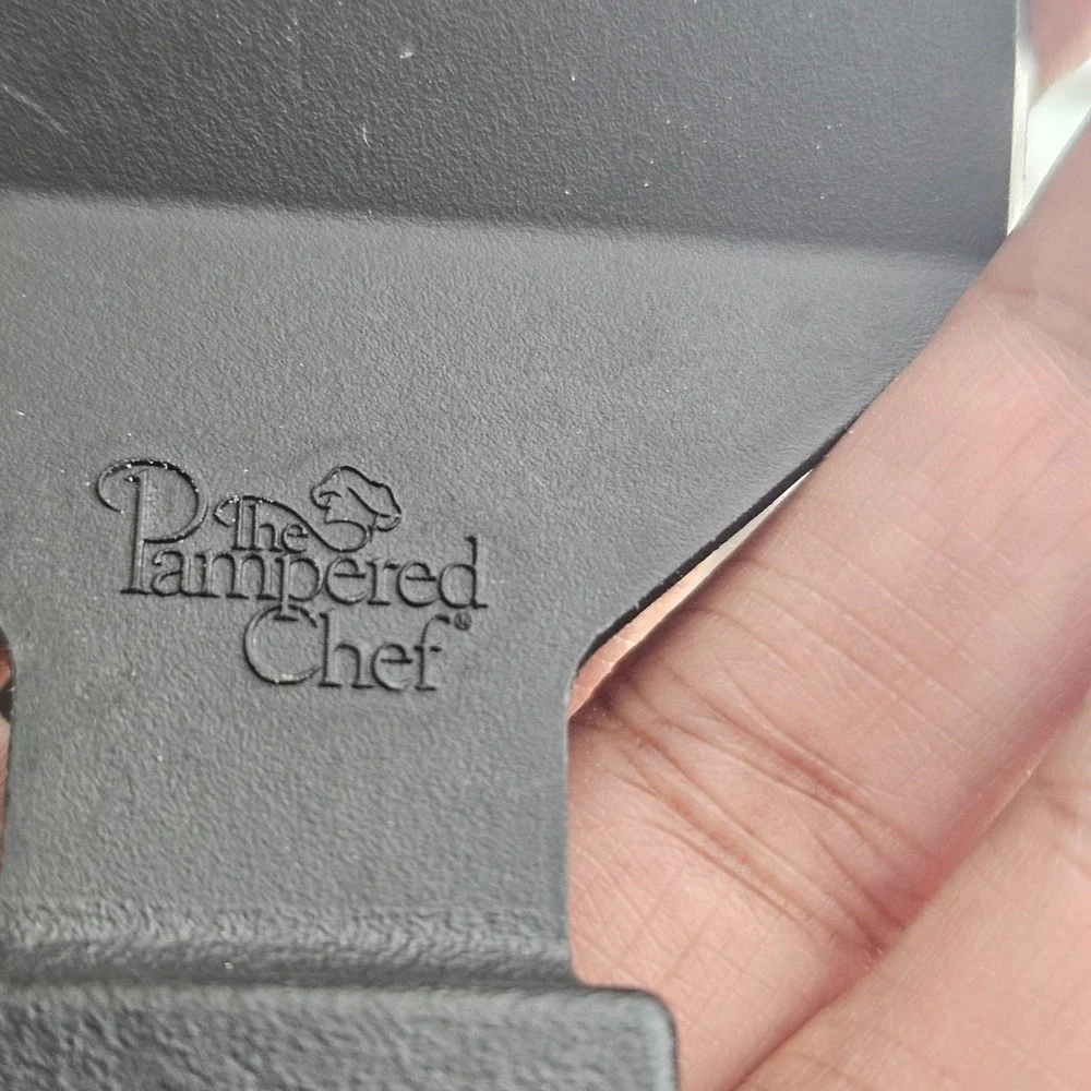 The Pampered Chef Nylon‎ Black Plastic Slice n Serve Pie Cake Cutter Server